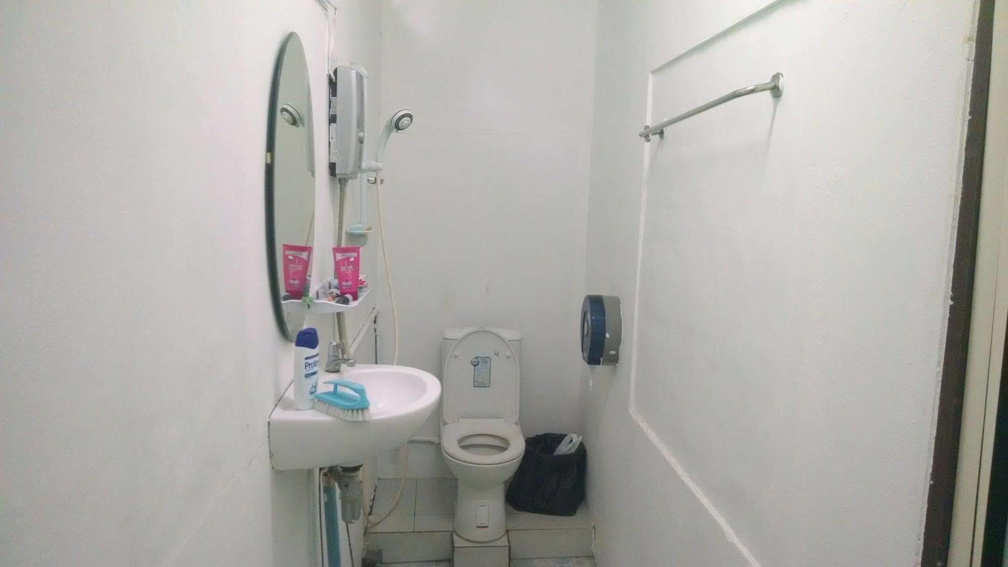Wild & Wandering Backpacker Hostel & Bar Haad Rin Luaran gambar